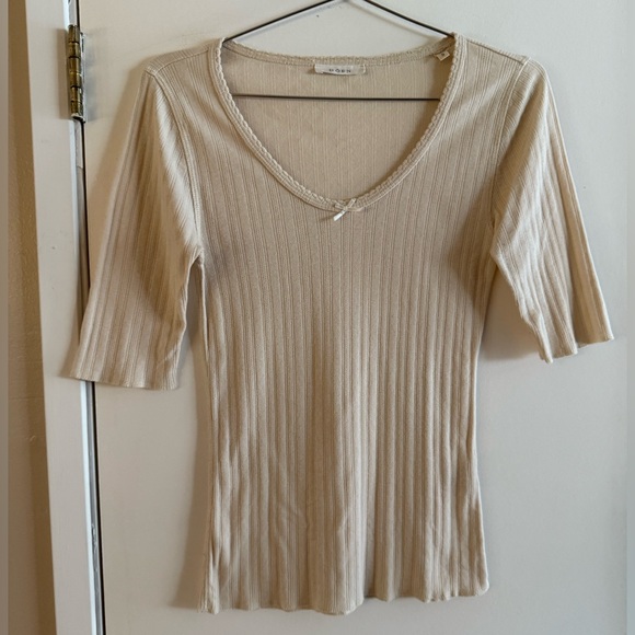 Doen Tops - Doen Tee in Salt